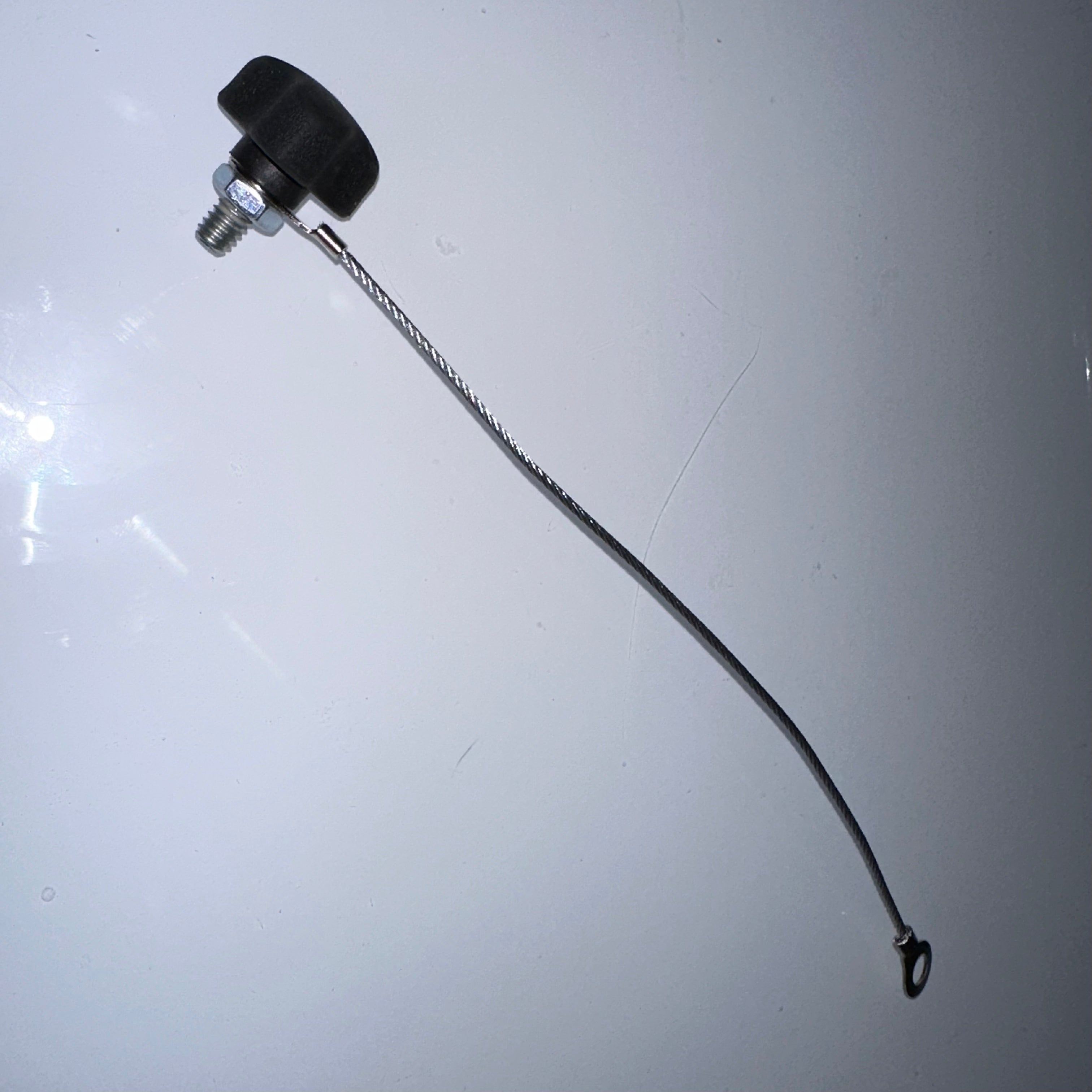 Tethered Knob Assembly