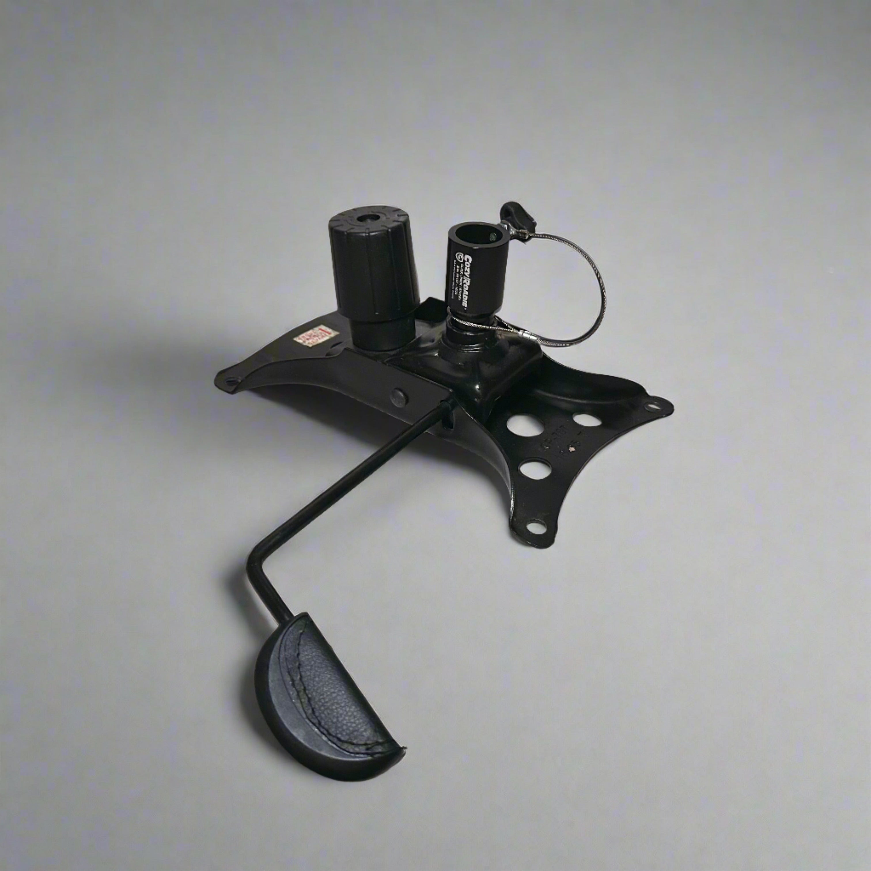 Cozy Roadie Universal Seat Plate Adapter Installed